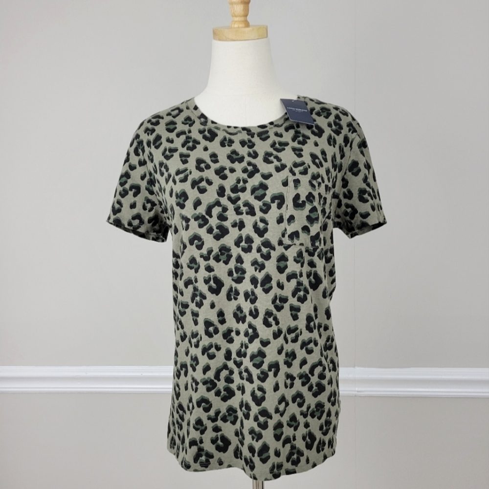 Lucky Brand Crew Neck Green/Black Short Sleeves Pocket Animal Print Top Size M